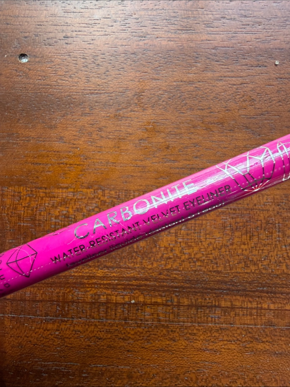 SERAPHINE BOTANICALS
Water-Resistant Velvet Eyeliner -0.5 ml